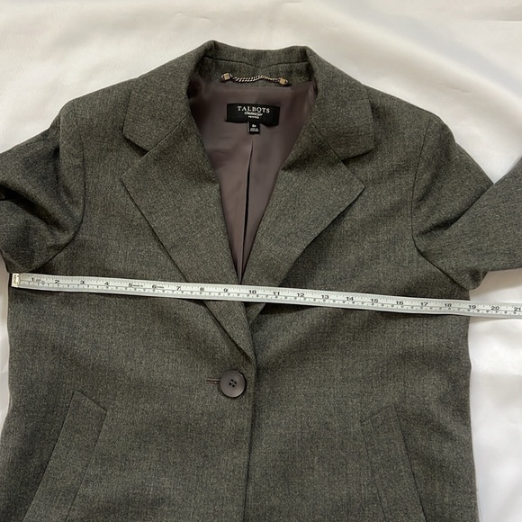 TALBOTS BLAZER size 8p - Picture 6 of 8